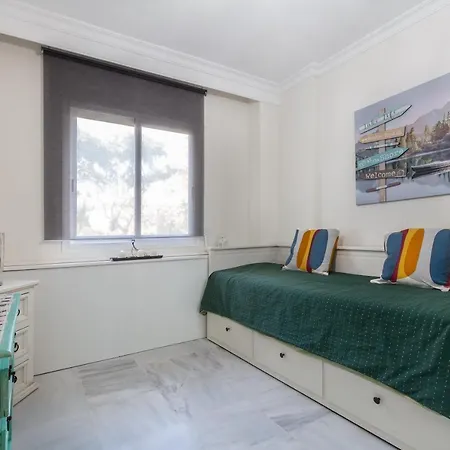 Apartment Banus Holidays *